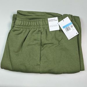 Nike Sportswear Club Fleece Olive Green Cargo Shorts CZ9956-326